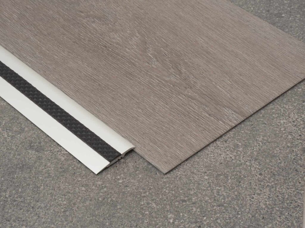 Tredsafe DT027 Carpet to Vinyl Transition