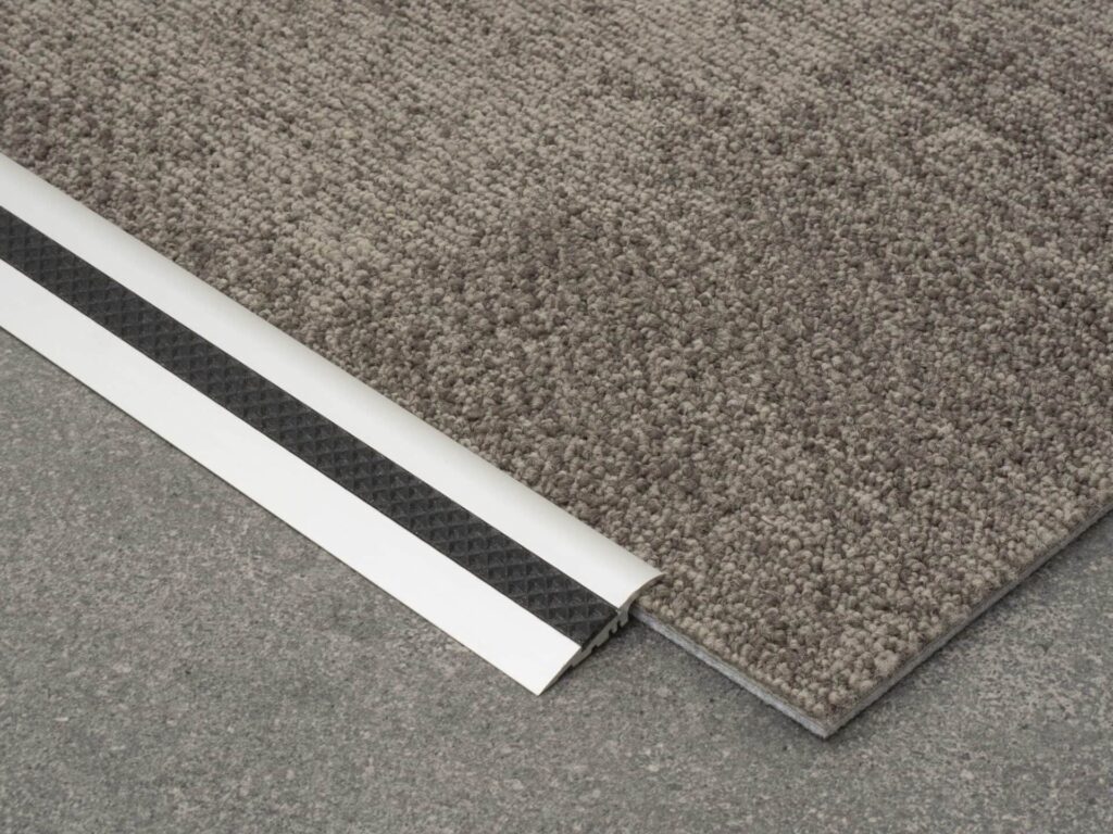 Tredsafe DT028 Carpet and Vinyl to Bare Floor Transition