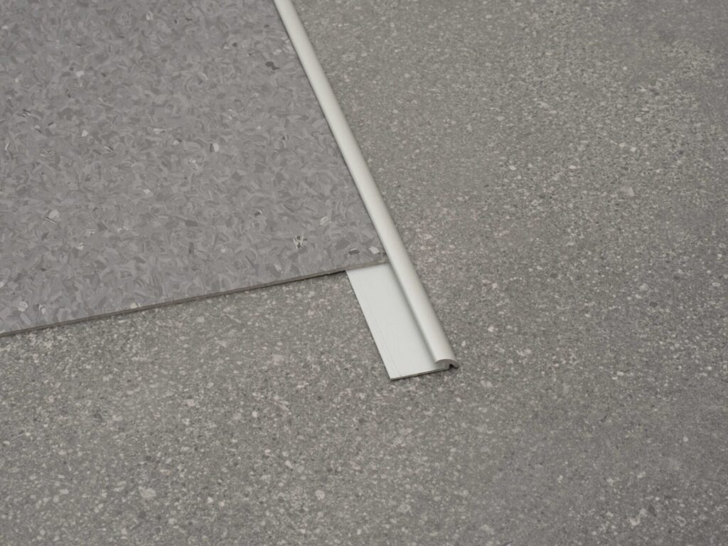 Tredsafe DT065 LVT to Bare Floor Transition
